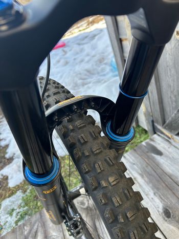 Used YT Industries Capra Uncaged 9 MX 2022 2022 Mountainbike, Purple, 29, 27.5 — image 17 of 19
