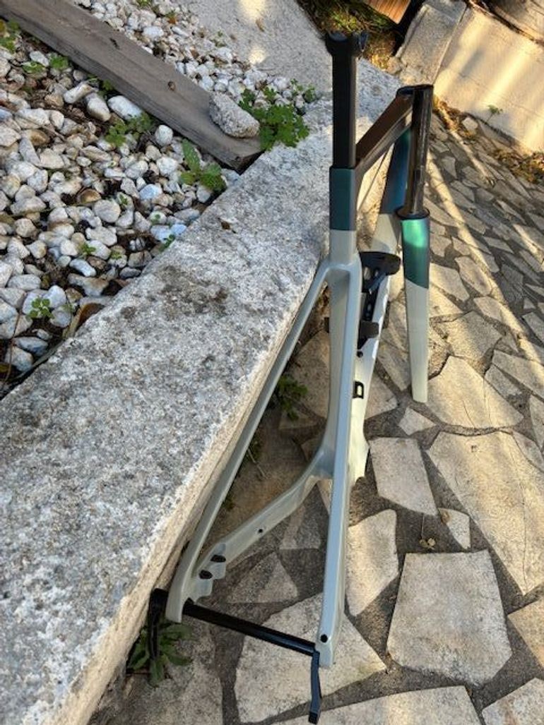 Used Rose X-Lite 06 Ultegra Di2 Frameset 2024 Road & Gravel, Light Gray — image 5 of 6