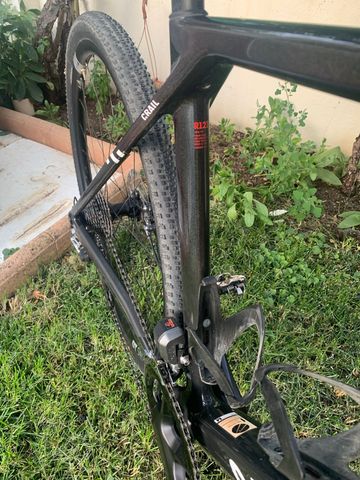 Brugt Canyon Grail CFR Di2 2024 2024 Road & Gravel — billede 9 af 16