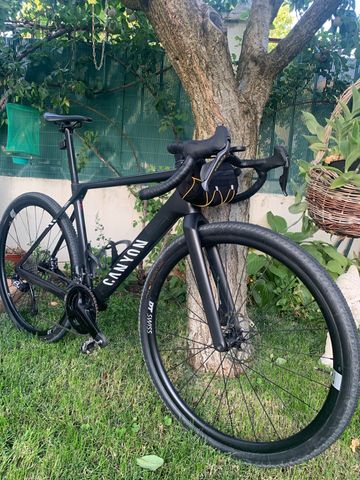 Brugt Canyon Grail CFR Di2 2024 2024 Road & Gravel — billede 14 af 16