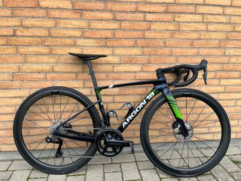Used Argon 18 Sum Pro Shimano Dura-Ace Di2 2024 2024 Road & Gravel