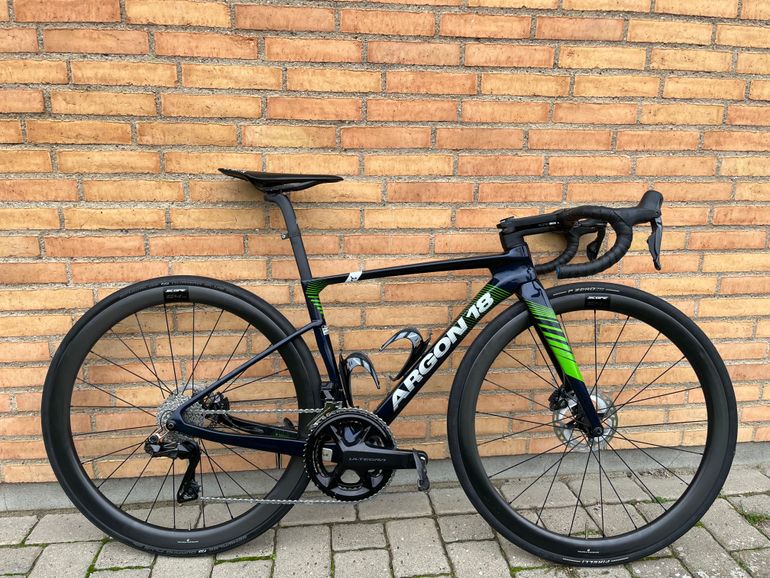 Used Argon 18 Sum Pro Shimano Dura-Ace Di2 2024 2024 Road & Gravel — image 1 of 5