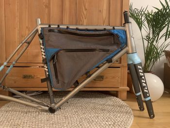 Käytetty Niner RLT 9 STEEL 4-STAR 2018 Frameset 2018 Road & Gravel — kuva 10 / 12