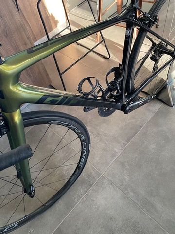 Giant Tcr SRAM Red eTap AXS 2021 Road & Gravel usato