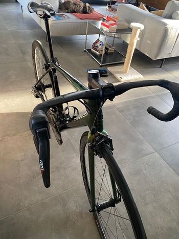 Used Giant Tcr SRAM Red eTap AXS 2021 Road & Gravel, Green — image 7 of 8