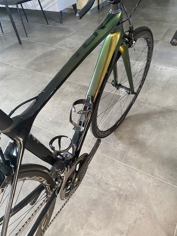 Used Giant Tcr SRAM Red eTap AXS 2021 Road & Gravel, Green — image 3 of 8