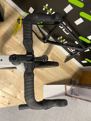 Używany Mondraker Arid RR 2025 Road & Gravel — zdjęcie 6 z 8