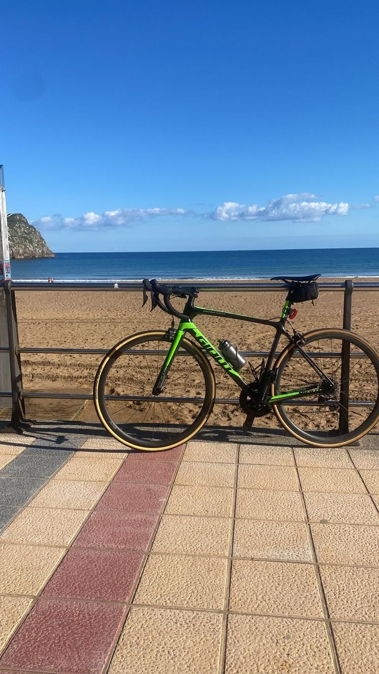 Used Giant TCR Advanced SL Rim Brakes Ultegra Di2 2018 Road & Gravel, Green — image 8 of 8