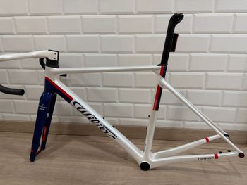Wilier VERTICALE Frameset 2025 Road & Gravel d'occasion — image 6 sur 8