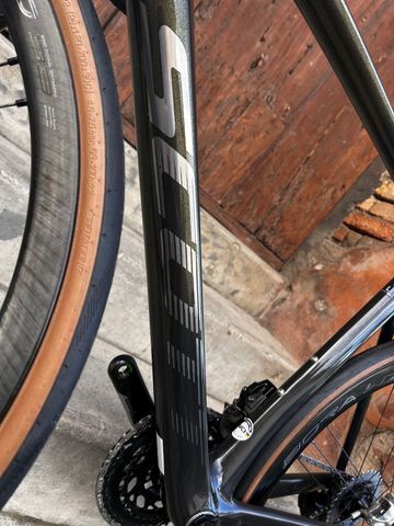 Scott Addict RC 2022 Road & Gravel de segunda mano, Negro — imagen 18 de 22
