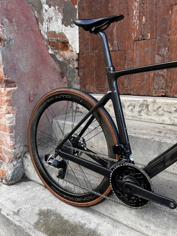 Scott Addict RC 2022 Road & Gravel de segunda mano, Negro — imagen 2 de 22