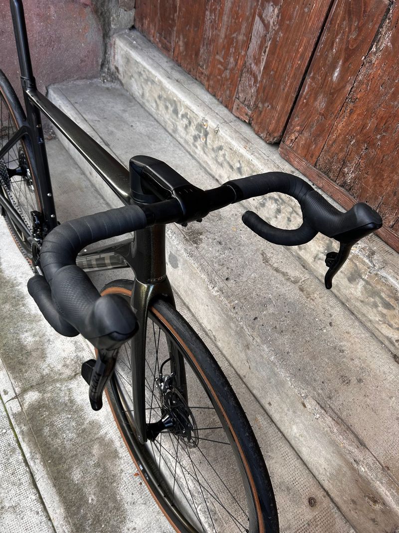 Scott Addict RC 2022 Road & Gravel de segunda mano, Negro — imagen 6 de 22