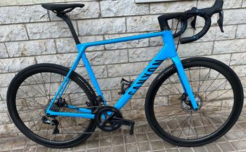 Canyon Ultimate Shimano Ultegra Di2 2022 Road & Gravel de segunda mano, Azul — imagen 1 de 9