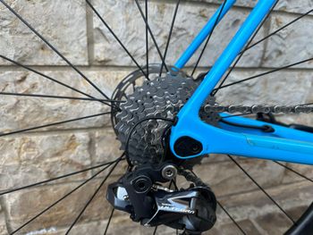 Canyon Ultimate Shimano Ultegra Di2 2022 Road & Gravel de segunda mano, Azul — imagen 3 de 9