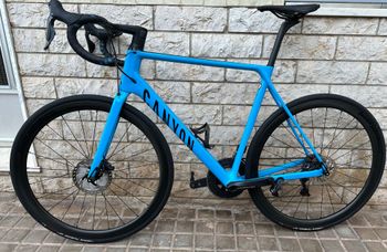 Canyon Ultimate Shimano Ultegra Di2 2022 Road & Gravel de segunda mano, Azul — imagen 2 de 9