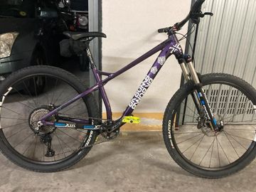 Used DABOMB Sentinel 2022 Mountainbike, Purple, 29 — image 1 of 5