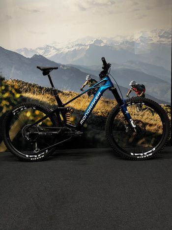 Mondraker, CRAFTY CARBON UNLIMITED ELECTRIC BLUE 2023