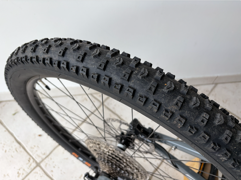 Used Focus FOCUS THRON 6.8  2023 2023 Mountainbike — image 9 of 10