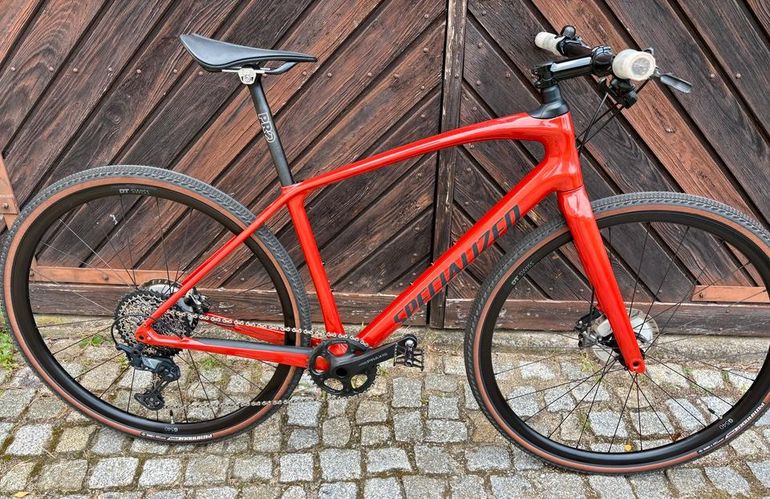 SPECIALIZED SIRRUS 中古車 中古車/クロスバイク】スペシャライズド・シラス【SPECIALIZED SIRRUS