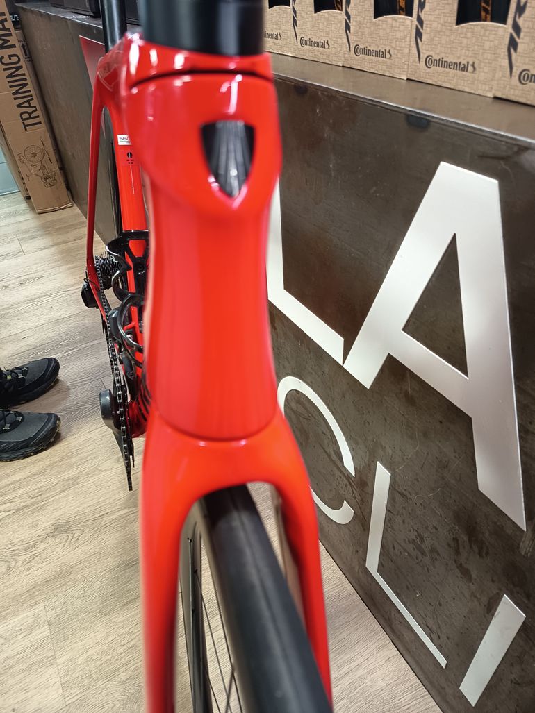Used Trek Émonda SL 7 2023 2023 Road & Gravel — image 7 of 8