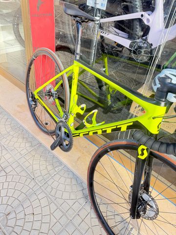Brugt Scott Addict Shimano Ultegra 2022 Road & Gravel — billede 2 af 4