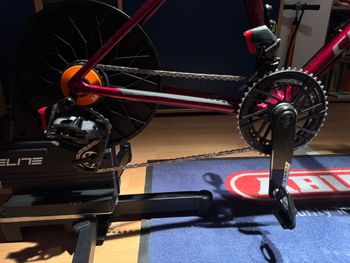 Used Specialized Specialized Tarmac SL8 Pro 2026 SRAM Force 2026 Road & Gravel, Rot — image 3 of 4
