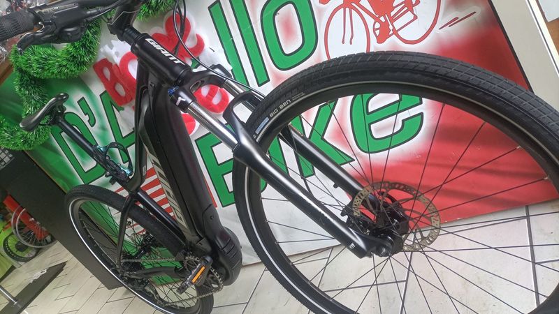 Used Giant Talon E+ 29 3 2023 2023 Mountainbike, Black, 29 — image 9 of 12