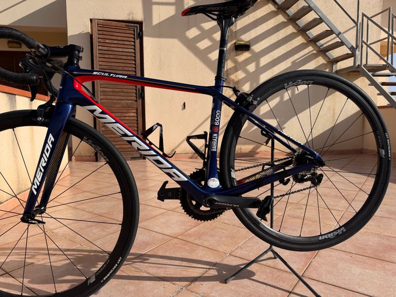 Used Merida SCULTURA 6000 2018 2018 Road & Gravel, Blau — image 2 of 13