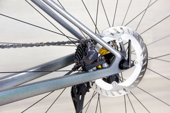 Used Trek Trek Madone SLR 7 2025 Road & Gravel, Light Gray — image 14 of 18
