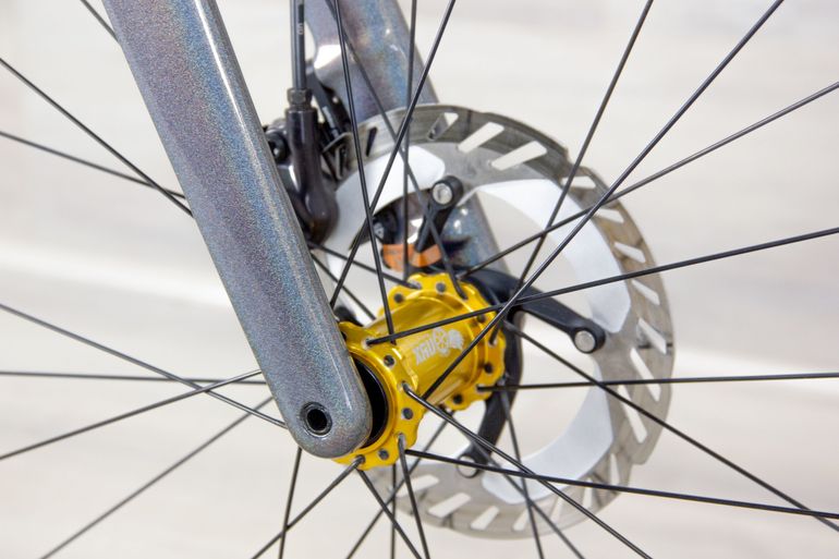 Used Trek Trek Madone SLR 7 2025 Road & Gravel, Light Gray — image 12 of 18