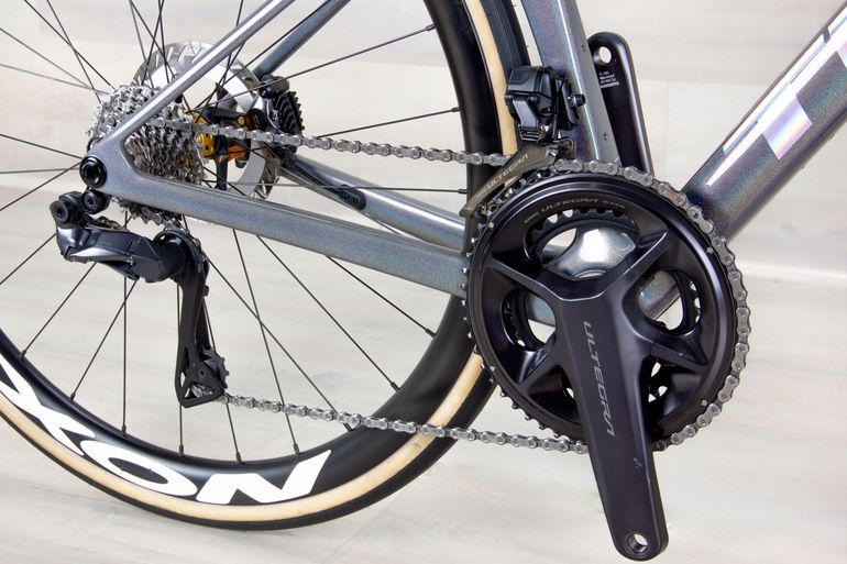 Used Trek Trek Madone SLR 7 2025 Road & Gravel, Light Gray — image 7 of 18