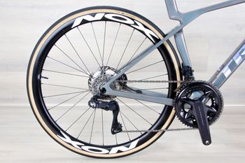 Used Trek Trek Madone SLR 7 2025 Road & Gravel, Light Gray — image 3 of 18