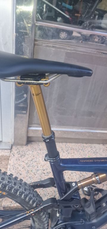 Used Orbea Rise 2021 Mountainbike, Blue — image 8 of 9