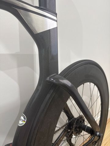 Used Giant Trinity Shimano Ultegra Di2 2022 Road & Gravel, Black — image 9 of 9