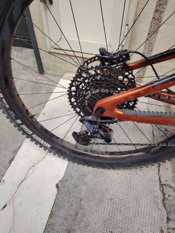 Used Giant Reign Advanced Pro 29 1 2022 2022 Mountainbike, Orange, 29 — image 7 of 15
