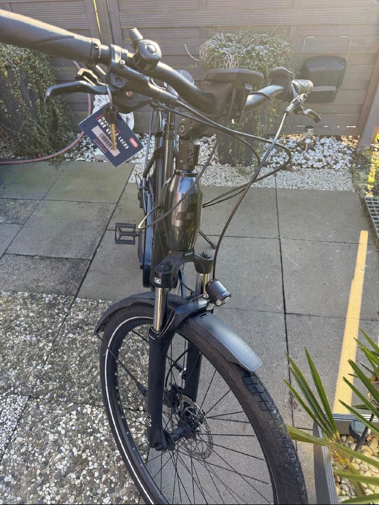 Used CUBE Touring 625 Pro 2022 Road & Gravel, Light Gray — image 2 of 3