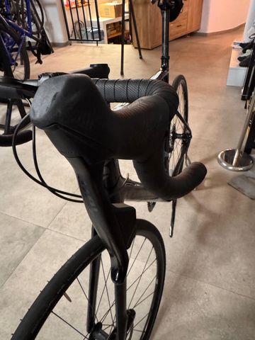 Cervélo Caledonia Rival AXS 2024 2024 Road & Gravel usato, Nero — immagine 8 di 9
