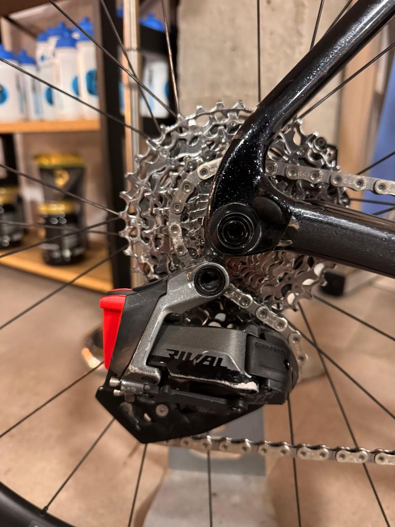 Cervélo Caledonia Rival AXS 2024 2024 Road & Gravel usato, Nero — immagine 4 di 9