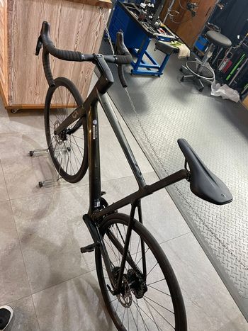 Used Scott Addict RC 40 2024 2024 Road & Gravel, Green — image 6 of 6