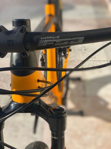 Used Trek Procaliber 9.6 2021 Mountainbike, Orange — image 5 of 9
