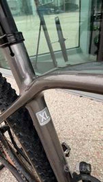 Orbea Alma 2022 Mountainbike usato, Nero — immagine 6 di 23