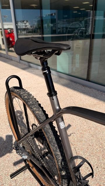 Orbea Alma 2022 Mountainbike usato, Nero — immagine 18 di 23