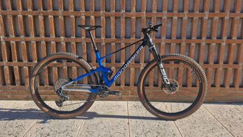 Mondraker, F-PODIUM CARBON RR 2026 FLIGHT ATTENDANT X0 AXS