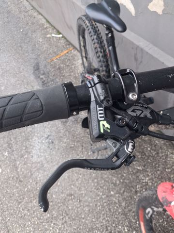 Used Canyon Torque AL 6.0 2020 2020 Mountainbike, Black, 27.5 — image 11 of 15