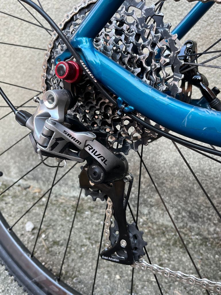 Used GT Grade Alloy CX Rival 2020 Road & Gravel, Blue — image 5 of 15