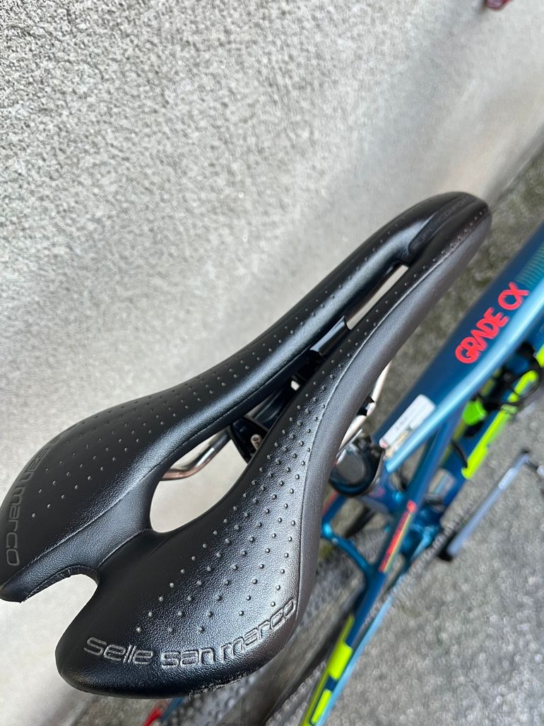 Used GT Grade Alloy CX Rival 2020 Road & Gravel, Blue — image 12 of 15