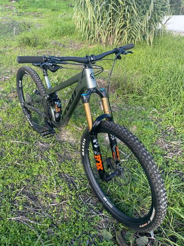 Pivot Firebird Shimano Deore XT 2024 Mountainbike d'occasion — image 8 sur 8