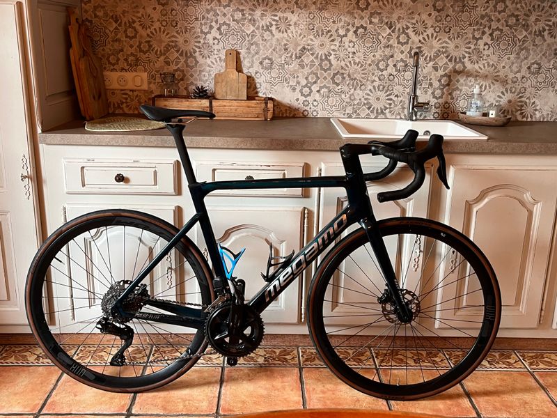 Tweedehands Megamo Elite 15 SH12 Alpha Green 2024 Road & Gravel