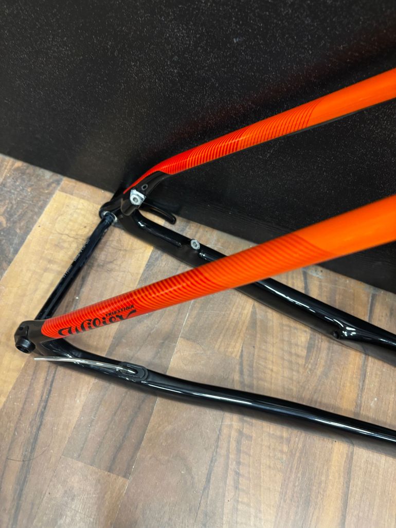 Used Wilier Telaio 101x Frameset 2023 Mountainbike, Red — image 4 of 6