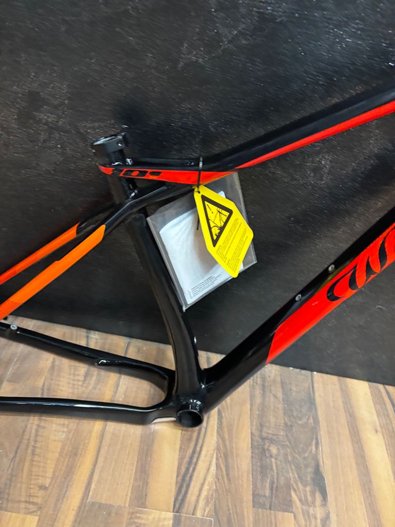 Used Wilier Telaio 101x Frameset 2023 Mountainbike, Red — image 6 of 6